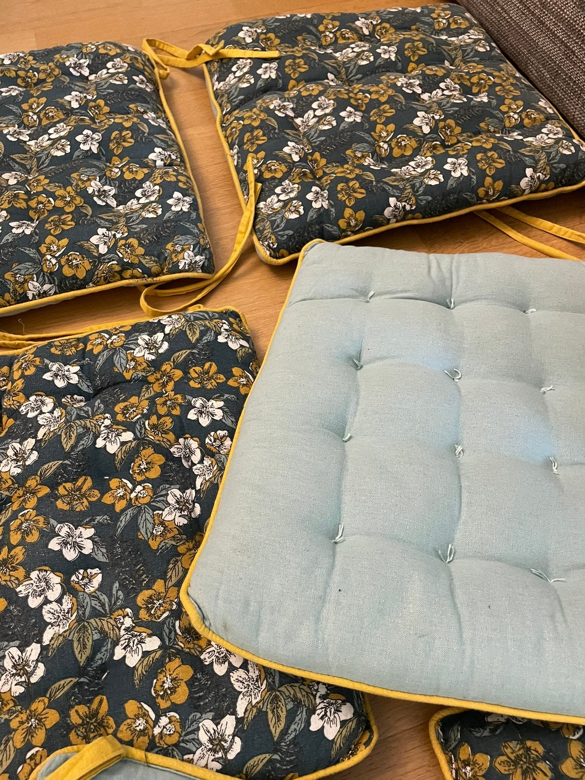 Coussins 36 cm x 36 cm, Jardin & Terrasse, Enlèvement, Utilisé