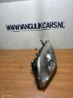Koplamp  links Toyota Avensis Verso ('01-'06), Enlèvement ou Envoi, Toyota, Toyota, Utilisé