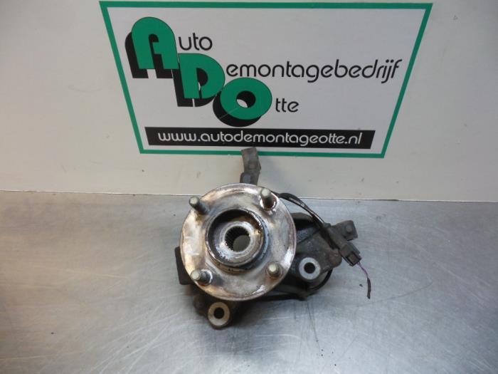 Fusee rechts-voor van een Ford Fiesta (Fiesta 08-), Gebruikt, -, -, Ophalen of Verzenden