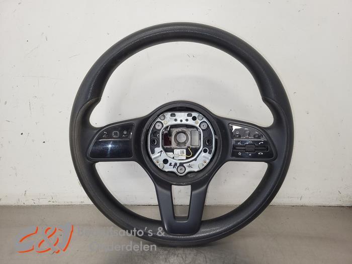 Volant d'un Mercedes Sprinter, 3 mois de garantie, Utilisé, -, -