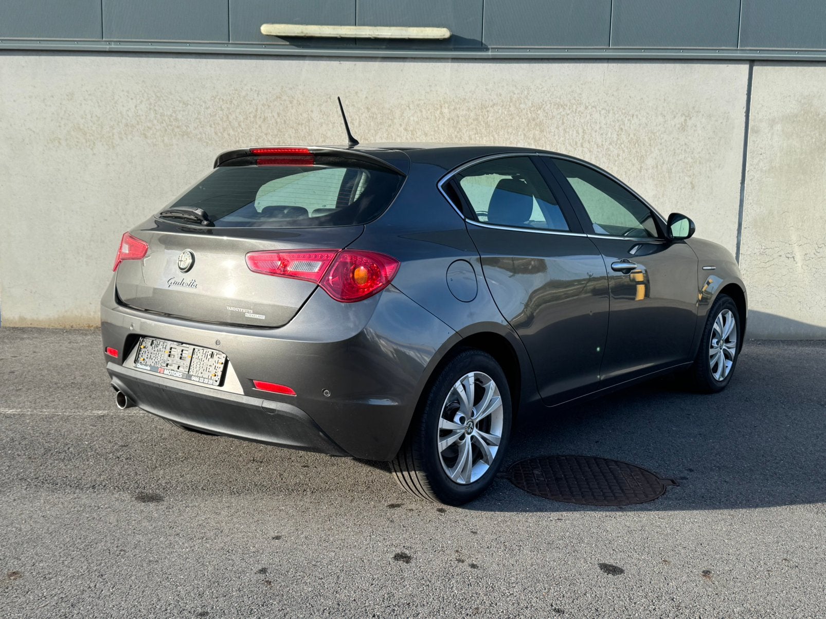 alfa romeo giulietta - 2014 - diesel - 182.000 km - airco, Auto's, Alfa Romeo, 1600 cc, Bedrijf, Te koop, Multifunctioneel stuurwiel