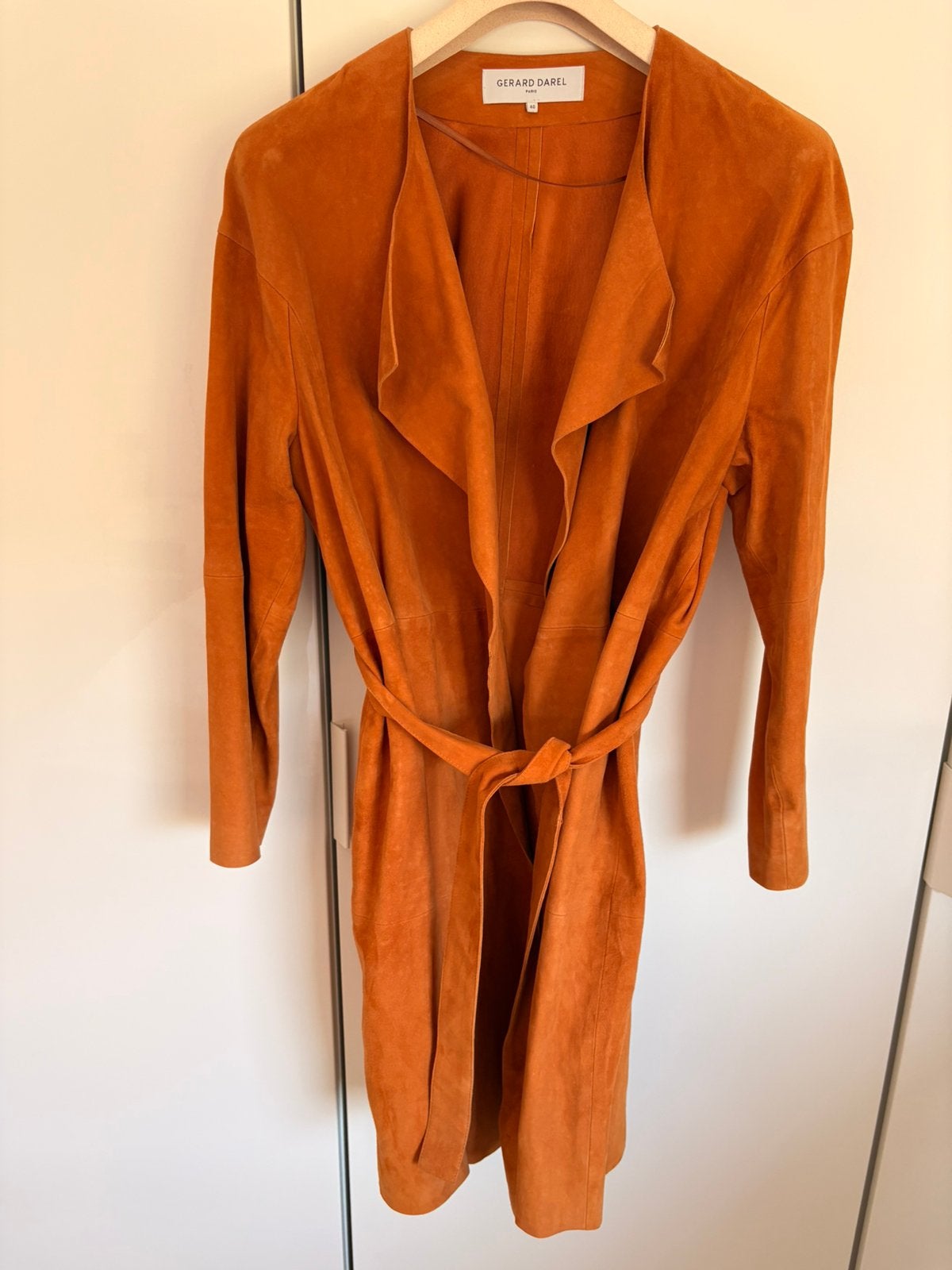 Trench croute de cuir Gerard Darel taille 40-42, Vêtements | Femmes, Enlèvement ou Envoi, Neuf, Taille 38/40 (M), Orange