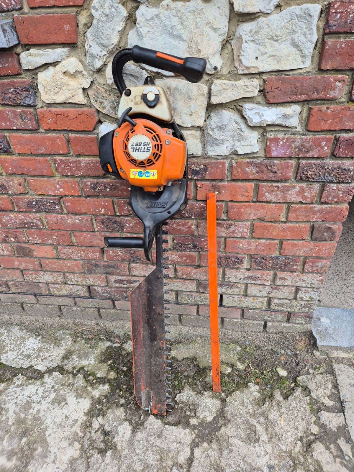 Taille haies Stihl HS86T, Enlèvement, Utilisé, Essence, Stihl