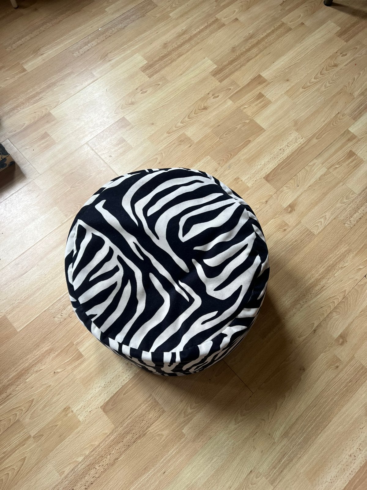 Pouf zebre, Maison & Meubles, Canapés | Repose-pieds & Poufs, Enlèvement, Utilisé