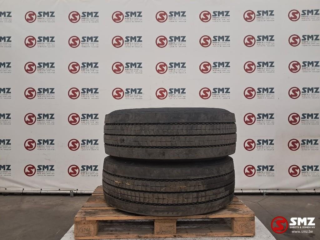 Occ Pneu pour camion 385/65R22.5 160K/158L Micheli, Autos : Pièces & Accessoires, Utilisé, Autres marques, Autres pièces automobiles