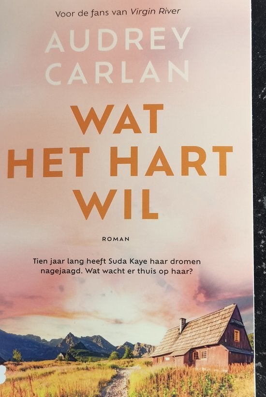 Te Koop Boek WAT HET HART WIL Audrey Carlan, Boeken, Ophalen of Verzenden, Zo goed als nieuw, Audrey Carlan, Amerika
