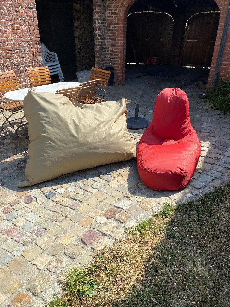 Pouffe de jardin, Enlèvement, Utilisé