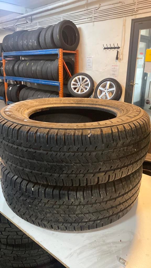 205/65/15c 102-100t michelin per stuk 75 eur, Ophalen