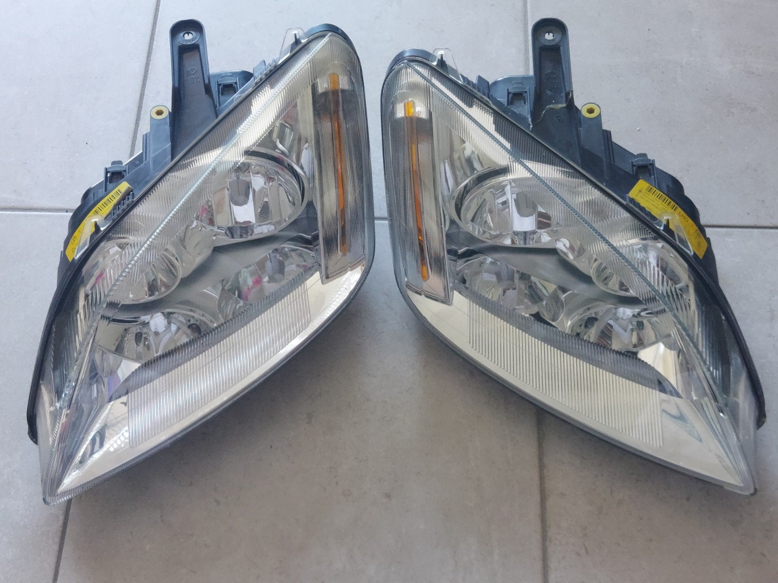 Koplampset Ford Focus Cmax 2006, Ophalen of Verzenden, Ford