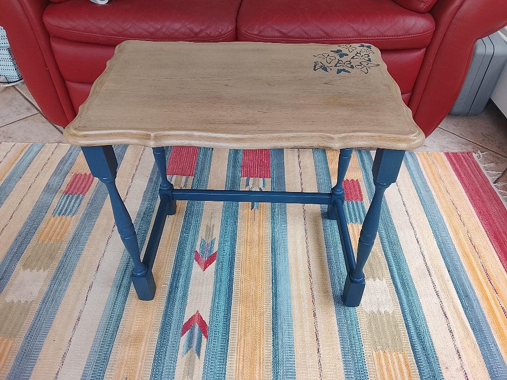 mooie bijzettafel, Ophalen