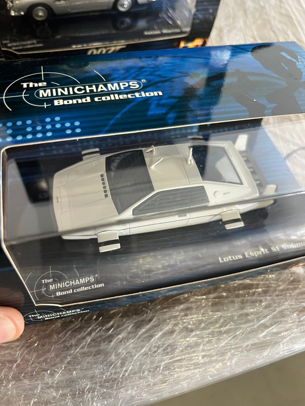 MINICHAMPS Bond Collection, Hobby & Loisirs créatifs, Enlèvement ou Envoi, Comme neuf, Voiture, MiniChamps