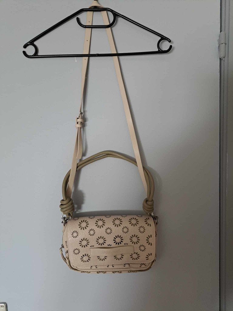 Sac Desigual, Bijoux, Sacs & Beauté, Enlèvement, Comme neuf, Beige, Sac à main