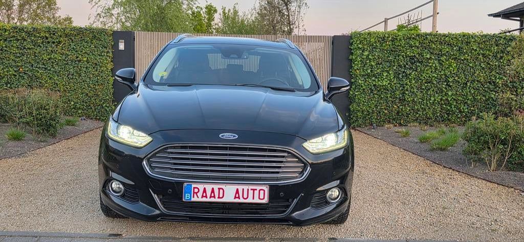 Ford mondeo 2.0 _ 150CH _ 1ÈRE MAIN _ full options _ euro 6b, Autos, Achat, Entreprise, Mondeo, Noir