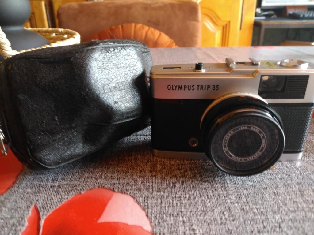 Appareil photo Olympus type 35 avec son étui, Verzamelen, Foto-apparatuur en Filmapparatuur, Ophalen
