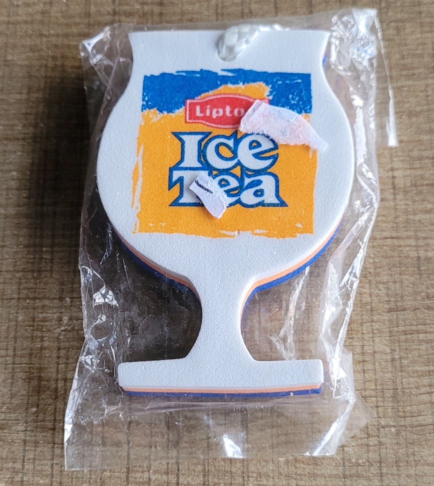 Sleutelhanger: Lipton Ice Tea (nieuw!), Ophalen of Verzenden, Nieuw, Merk