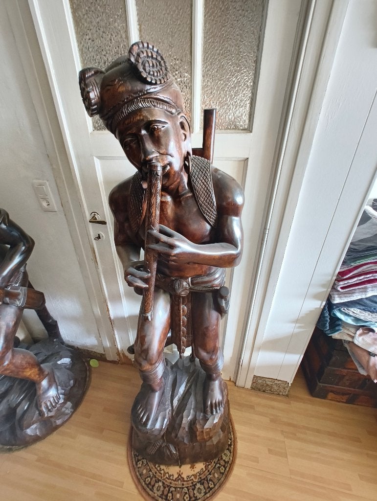 Vintage Sculpture sur bois monumentale — Chasseur avec chien, Statue, Bois, 1 mètre - 2 mètres, Asie