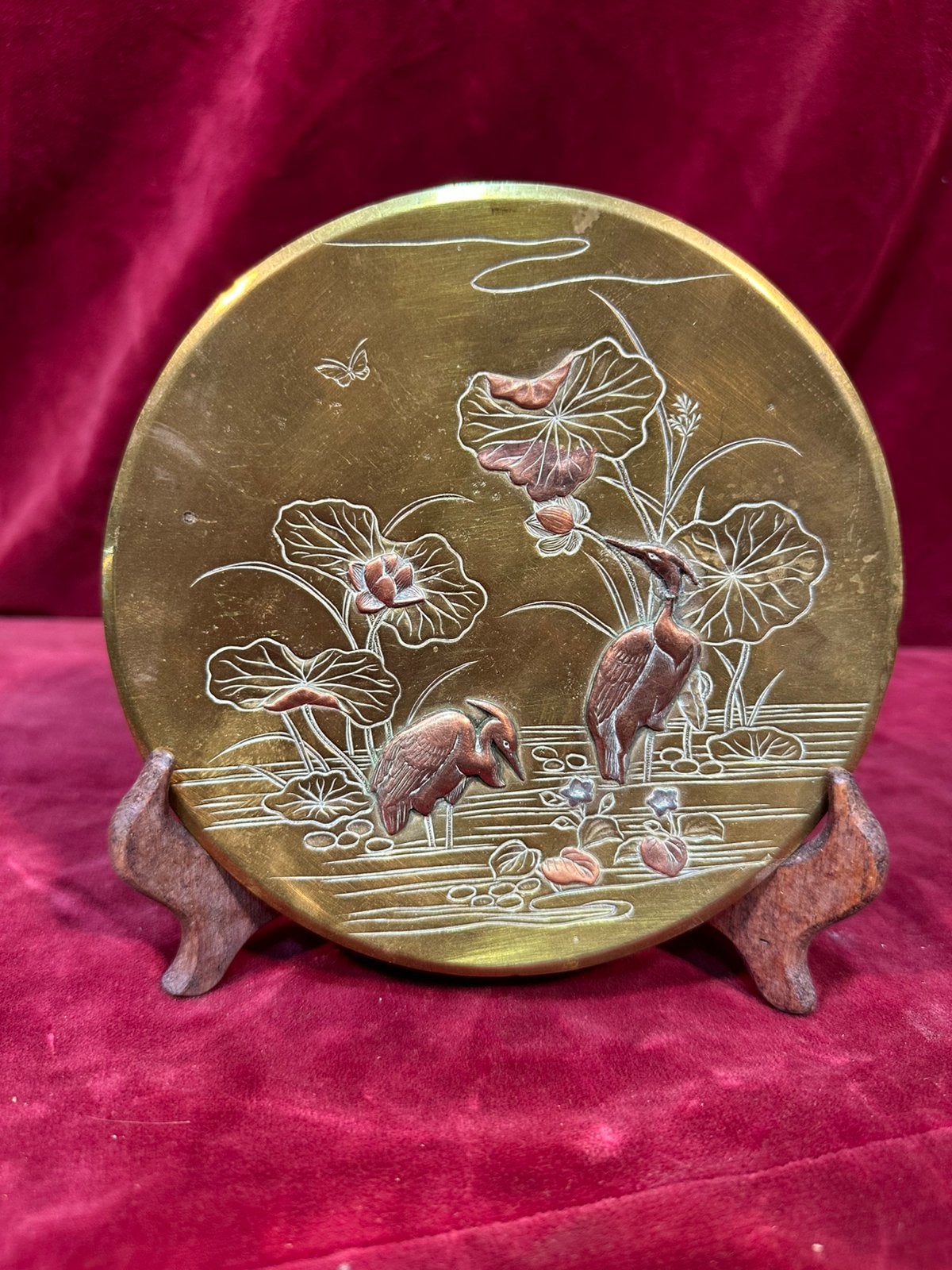 Plat japonais avec hérons et nénuphars, Antiquités & Art, Envoi