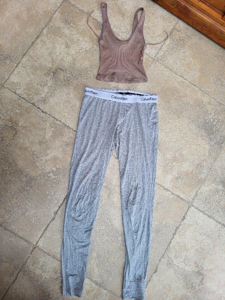 Merk Stradivarius: bruin topje mt XS, Kleding | Dames, Topjes, Bruin, Ophalen of Verzenden, Zonder mouw, Maat 34 (XS) of kleiner