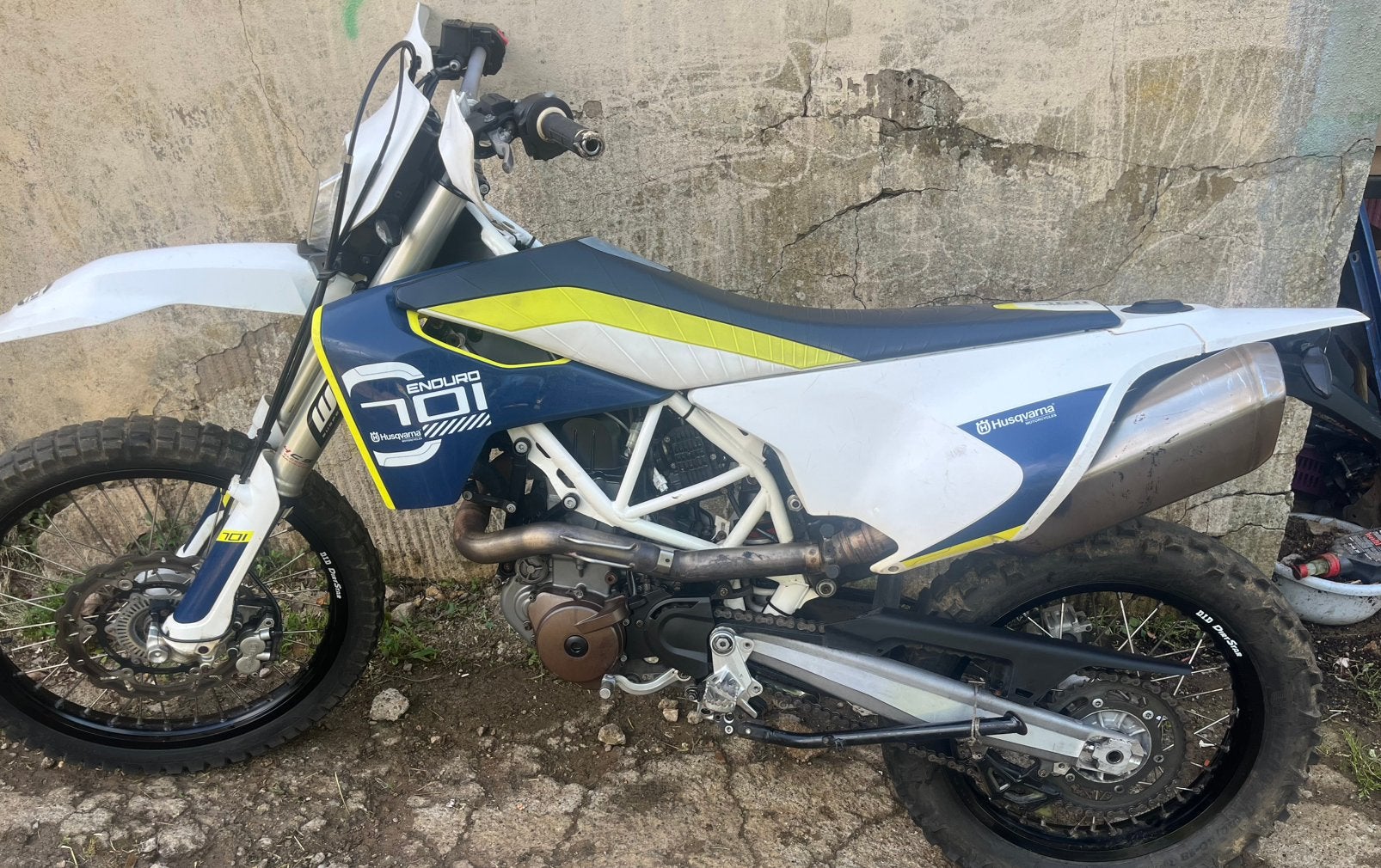 Husqvarna 701 enduro, Motos, Motos | Husqvarna, Particulier, Enduro