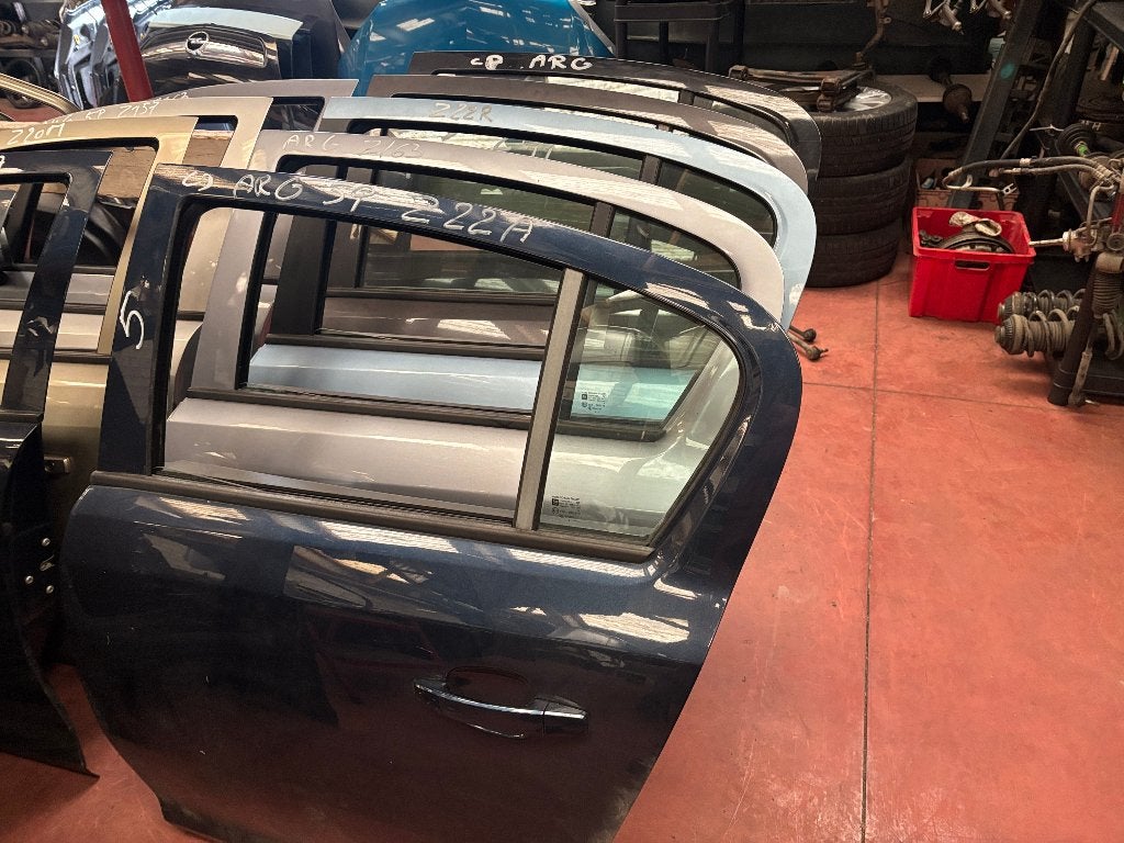 PORTIERE ARRIERE GAUCHE OPEL CORSA D, Arrière, JEAN BILA, Opel, RUE BRIGADE PIRON 307