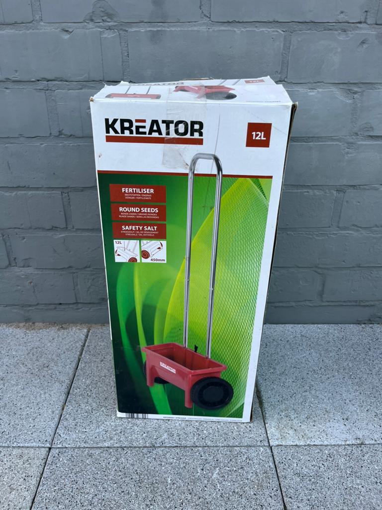 Strooiwagen Kreator, Tuin en Terras, Ophalen, Zo goed als nieuw
