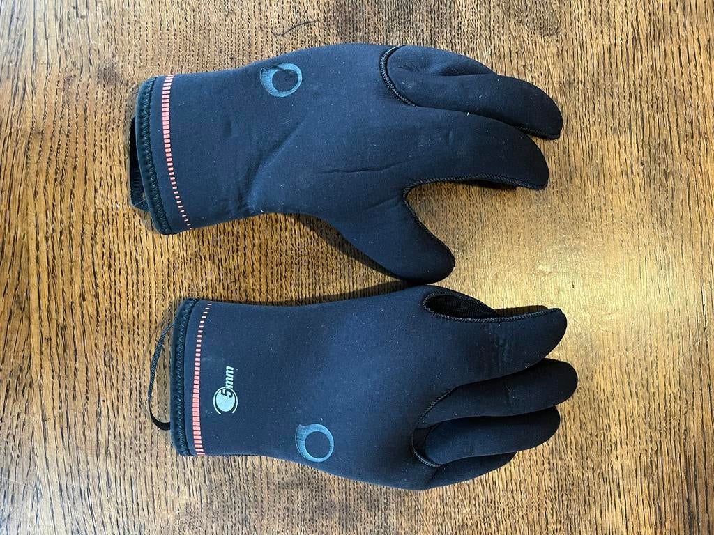 Duikgandschoenen 5mm small, Watersport en Boten, Duiken, Ophalen, Zo goed als nieuw