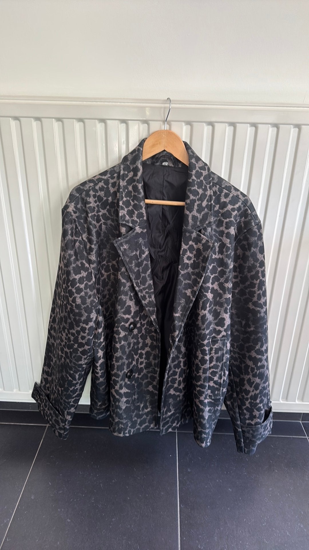 Vestje panterprint XXL, Kleding | Dames, Jasjes, Kostuums en Pakken, Ophalen of Verzenden, Nieuw