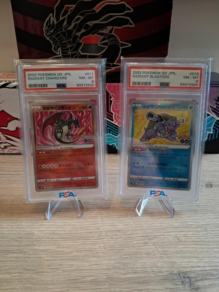 Radian Charizard en Blastoise Pokemon Go Japan psa 8, Ophalen of Verzenden