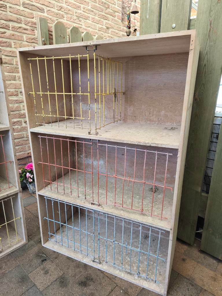 Kweekbakken voor duiven, Dieren en Toebehoren