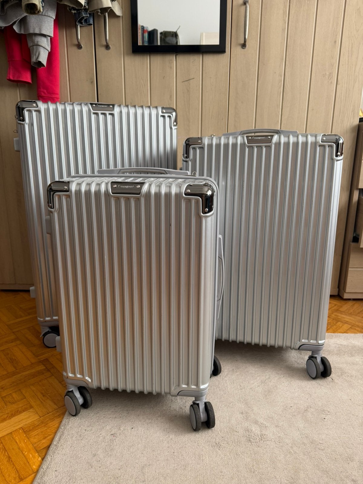 Set de bagages Voyageux, Bijoux, Sacs & Beauté, Enlèvement ou Envoi, Plastique dur, Comme neuf, 60 à 70 cm