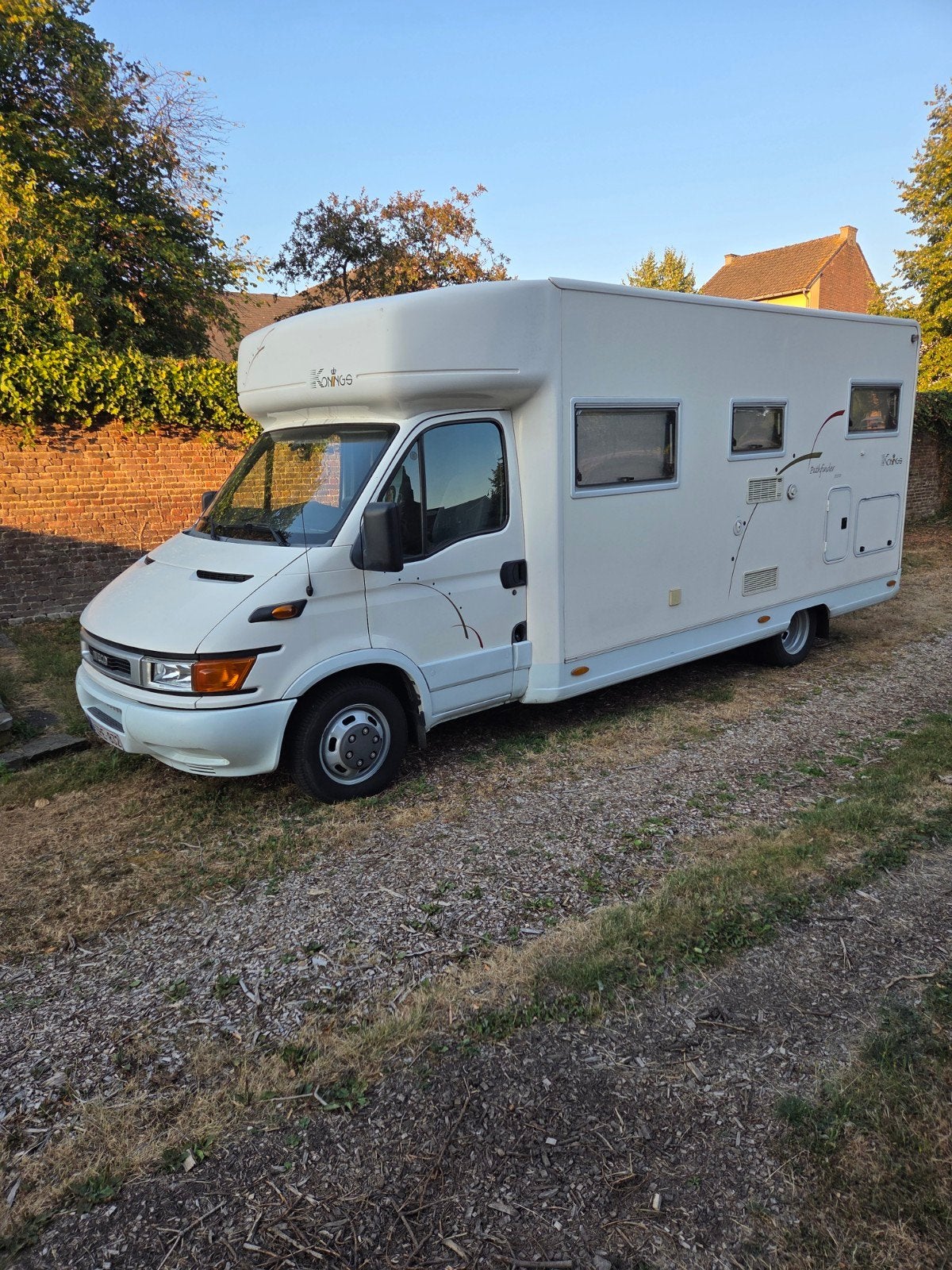 Mobilhome Iveco Konings Pathfinder, Caravanes & Camping, Particulier, Boîte manuelle, Diesel