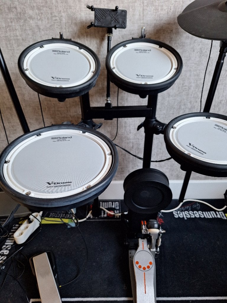 Elektronisch drumstel, Muziek en Instrumenten, Ophalen, Zo goed als nieuw, Roland, Elektronisch