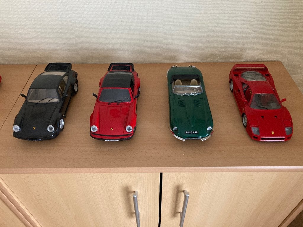 Verzameling auto's schaalmodel 1:18, Ophalen, Zo goed als nieuw, Groter dan 1:32, Auto