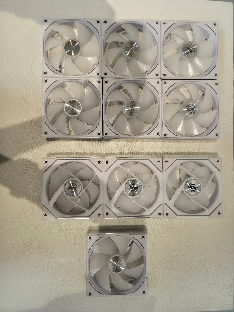 10x Lian Li Uni Fan AL120 wit met 2 controllers, Ophalen of Verzenden, Gebruikt
