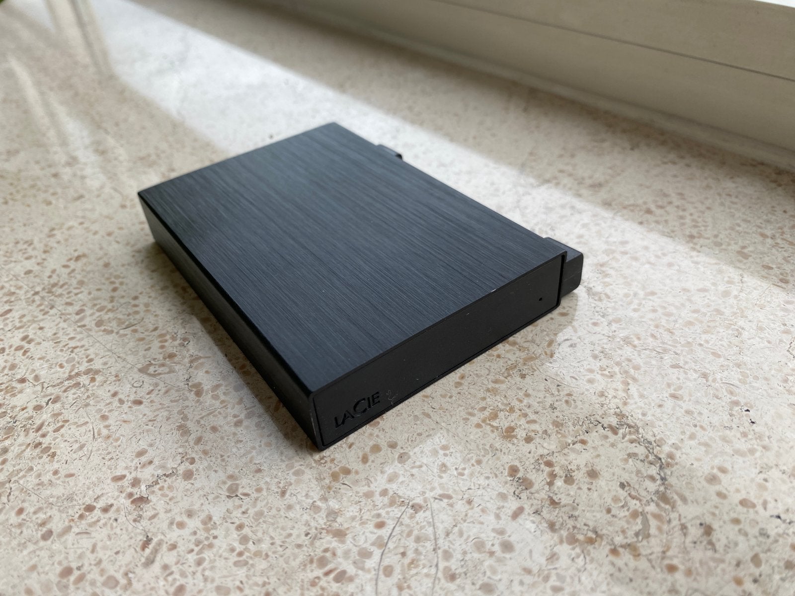 Disque dur externe LaCie Rikiki 1To noir, Informatique & Logiciels, Disques durs, Enlèvement ou Envoi, HDD, Comme neuf, USB