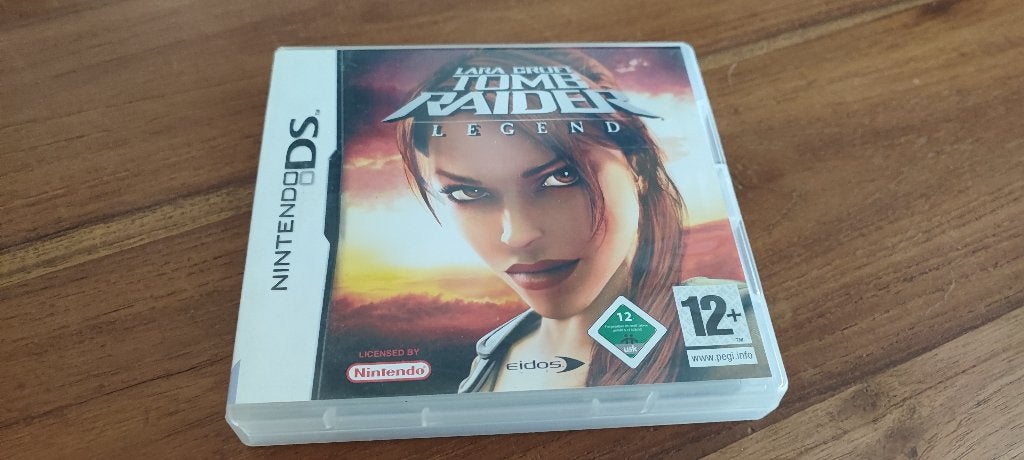 Nintendo DS game Tomb Raider, Games en Spelcomputers, Ophalen of Verzenden, Gebruikt