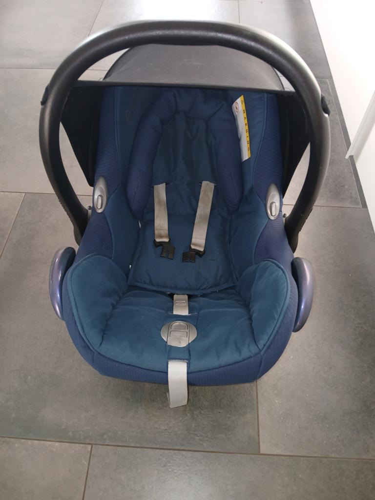 MAXI Cosi met verkleinkussen en zonnescherm, Kinderen en Baby's, Autostoeltjes, Ophalen of Verzenden, 0 t/m 13 kg, Maxi-Cosi, Gebruikt