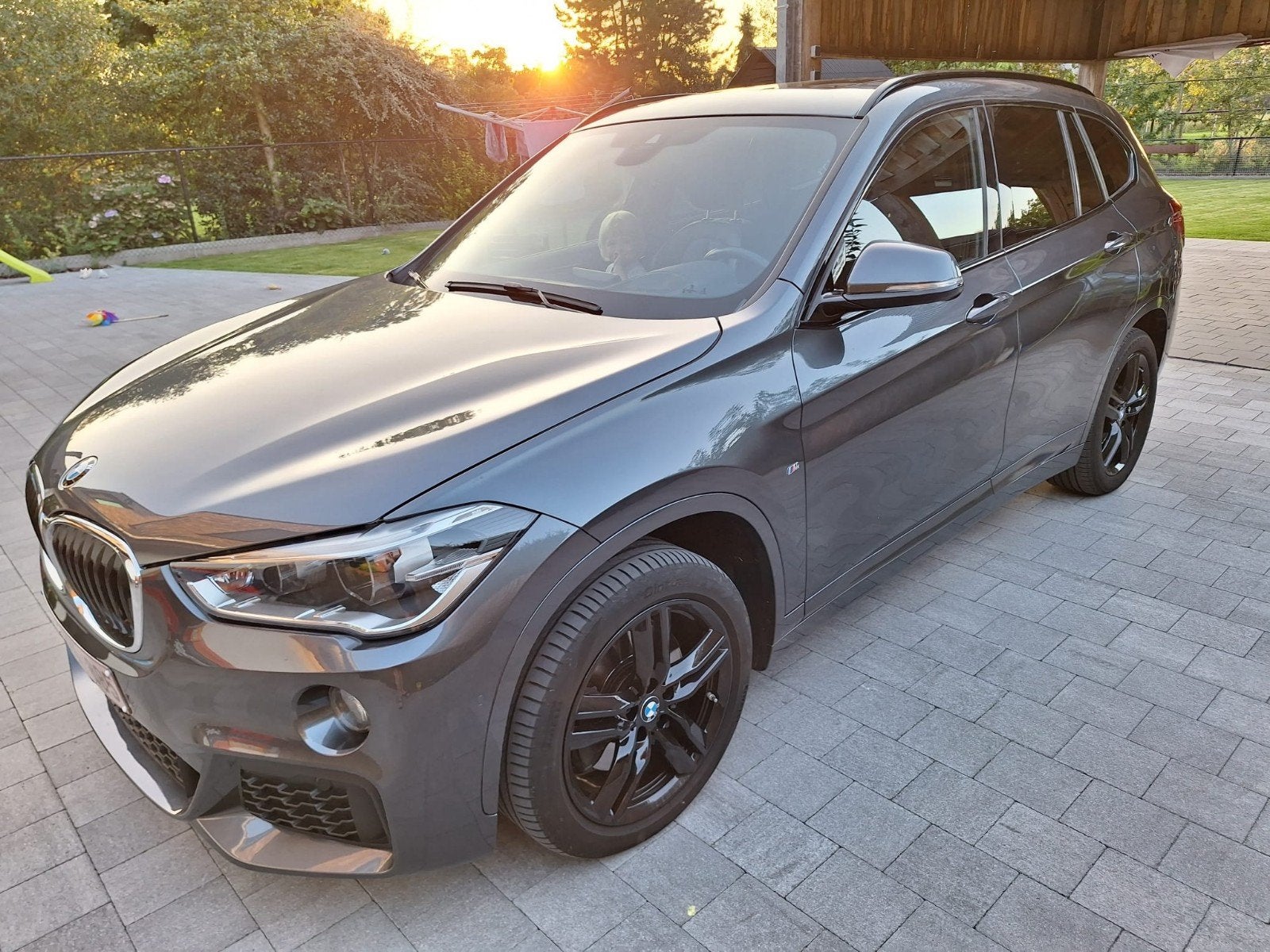 BMX 1 Xdrive 2.0 M-pakket, Autos, BMW, Argent ou Gris, Achat, Euro 6, Noir