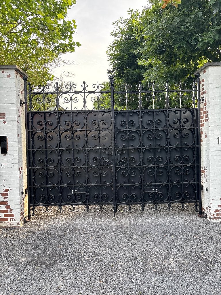 poort in smeedijzer, Ophalen, Gebruikt, 200 cm of meer, IJzer