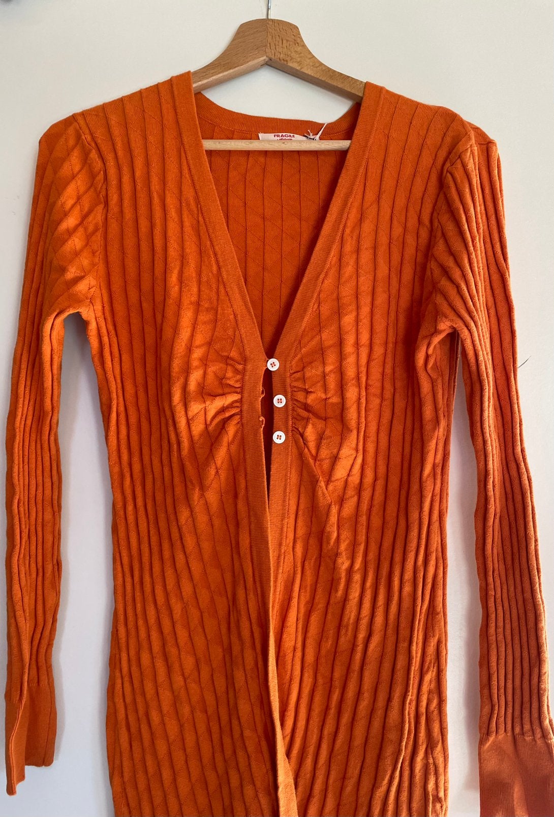 Schitterend Nieuw Fragile cardigan maat S/M, Vêtements | Femmes, Enlèvement, Neuf, Taille 36 (S), Orange