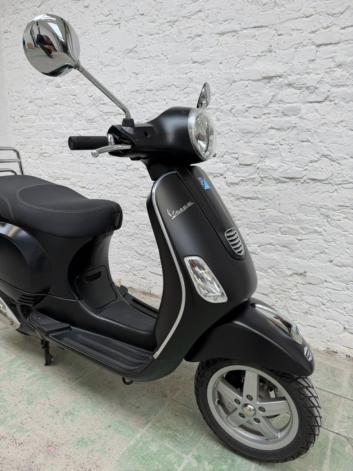 Vespa LX 125 als nieuw met amper 4700km, Motoren, Scooter, Occasion, Bedrijf, 11 kW of minder