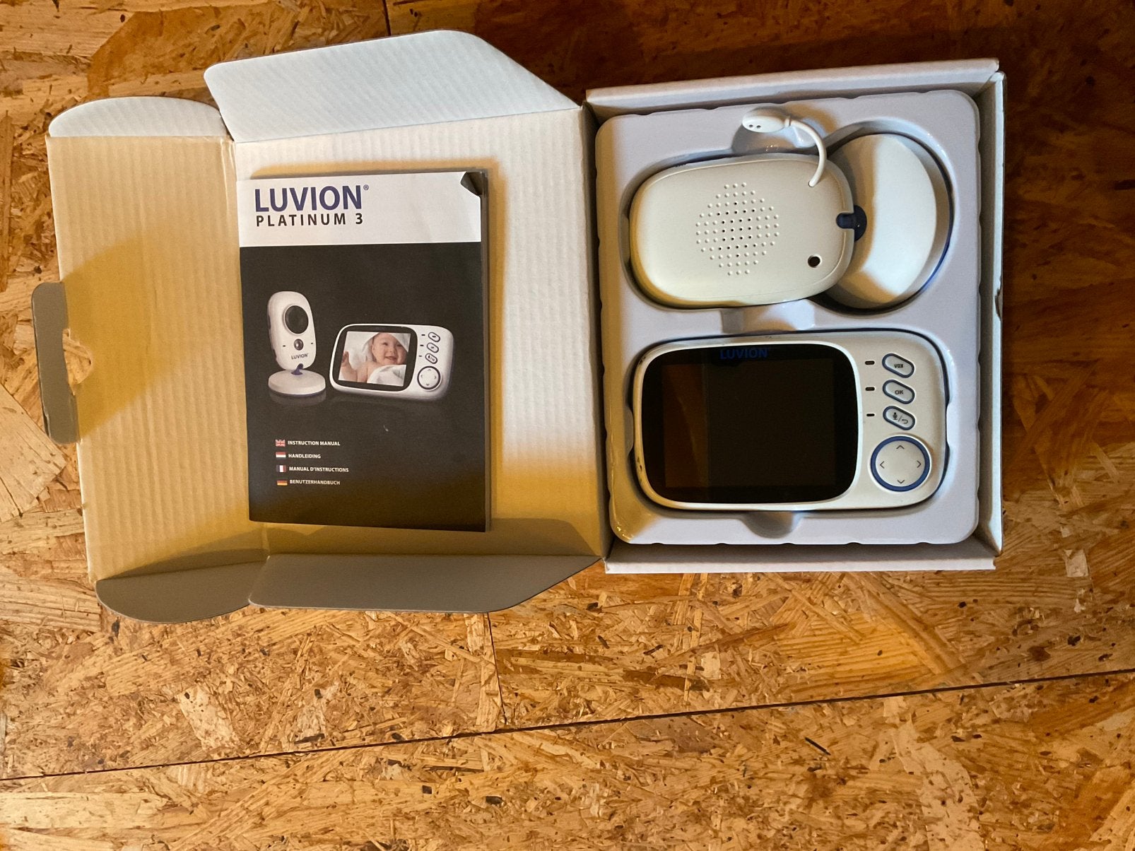 Luvion babyfoon platinum 3, Kinderen en Baby's, Babyfoons, Ophalen, Zo goed als nieuw, Camera