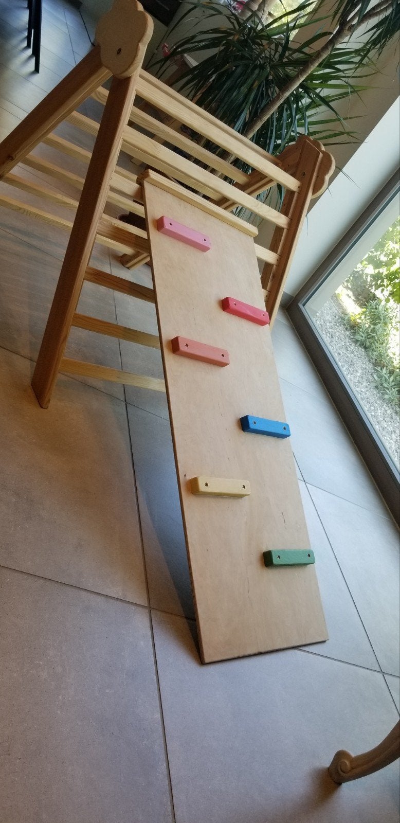Houten klimrek met glijbaan, Ophalen