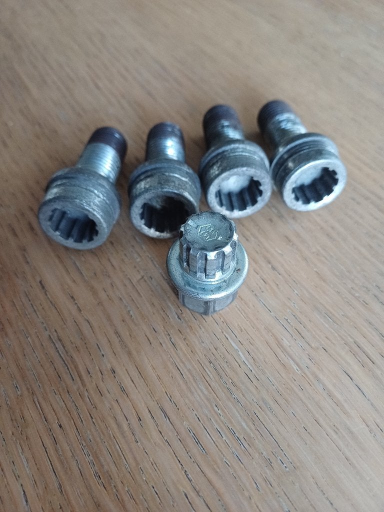 Boulons antivols - Type VW, AUDI, SEAT, SKODA., Autos : Pièces & Accessoires, Enlèvement ou Envoi, Utilisé, Audi
