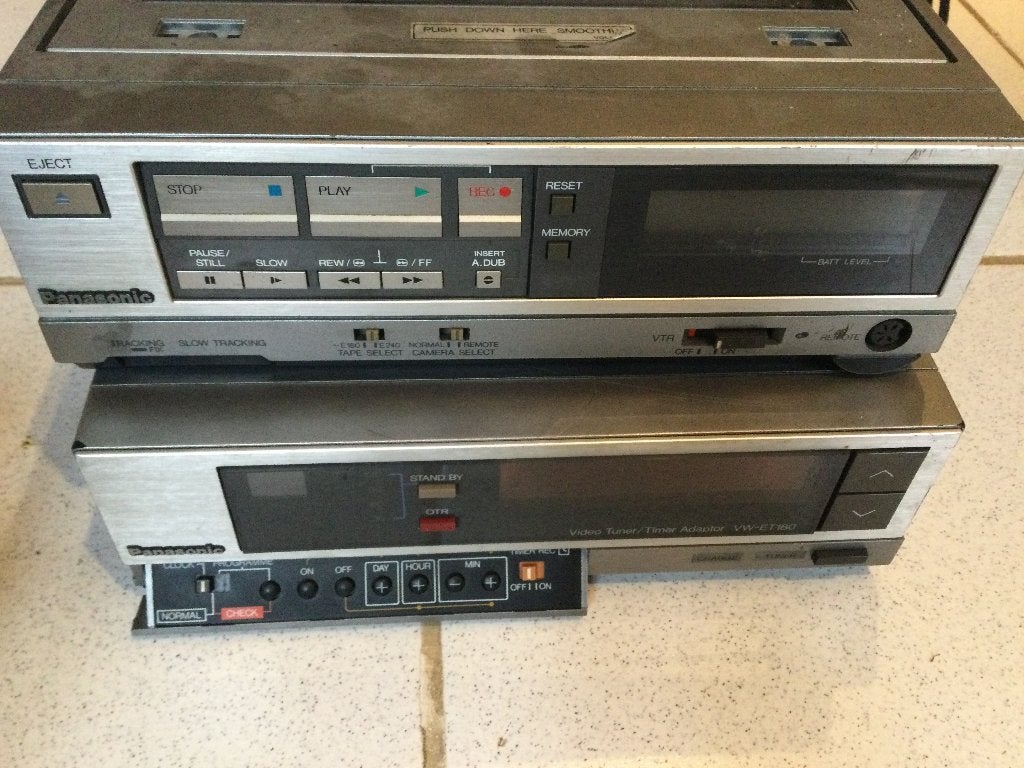Lecteur VHS portable vintage panasonic, TV, Hi-fi & Vidéo, Lecteurs vidéo, Enlèvement, Utilisé, Lecteur ou enregistreur VHS