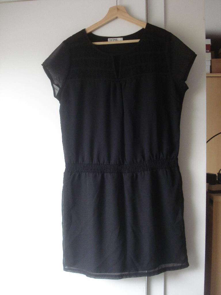 Lola & Liza zwart kleed, dames. mt XL, Taille 46/48 (XL) ou plus grande, Enlèvement ou Envoi, Lola & Liza, Au-dessus du genou