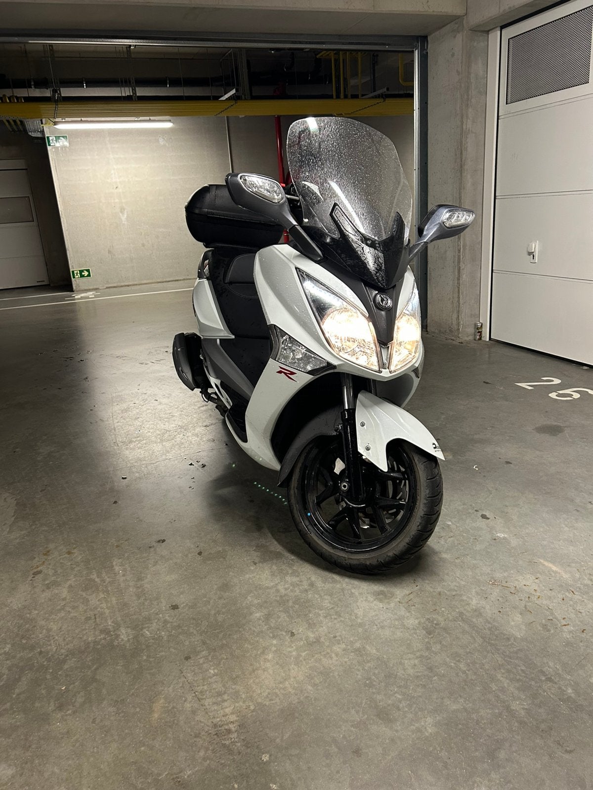Sym JoyMax 125 cc, Vélos & Vélomoteurs, Scooters | SYM, Comme neuf, Enlèvement
