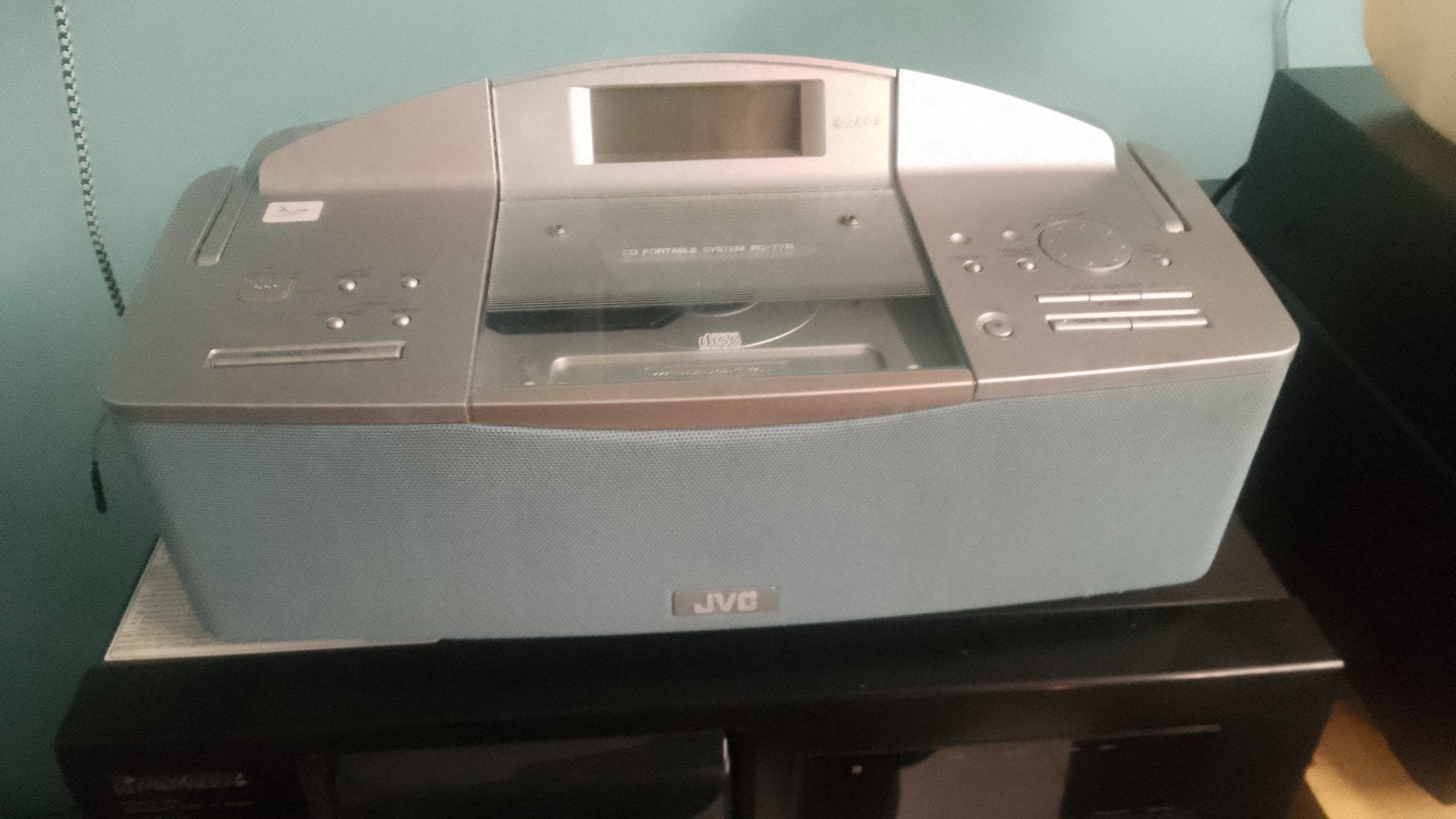 Mooi modern radio en cd speler jvc, Enlèvement, Radio