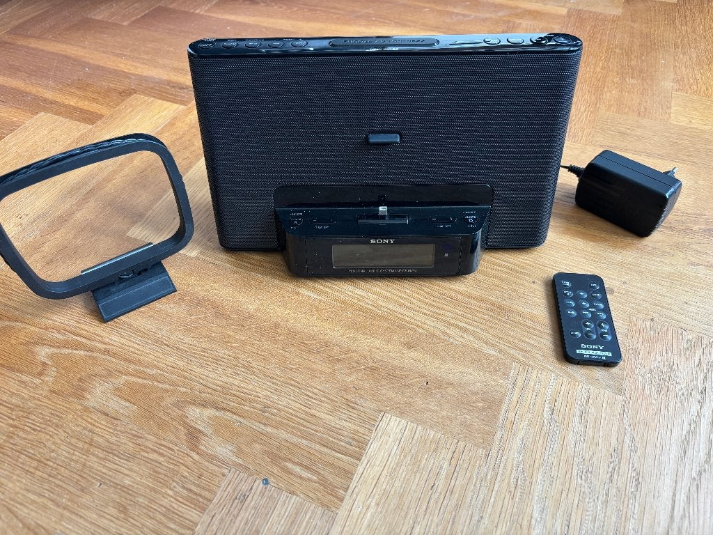 Radio-réveil Sony Dream Machine ICF-DS15iPN, Electroménager, Enlèvement ou Envoi, Comme neuf, Digital