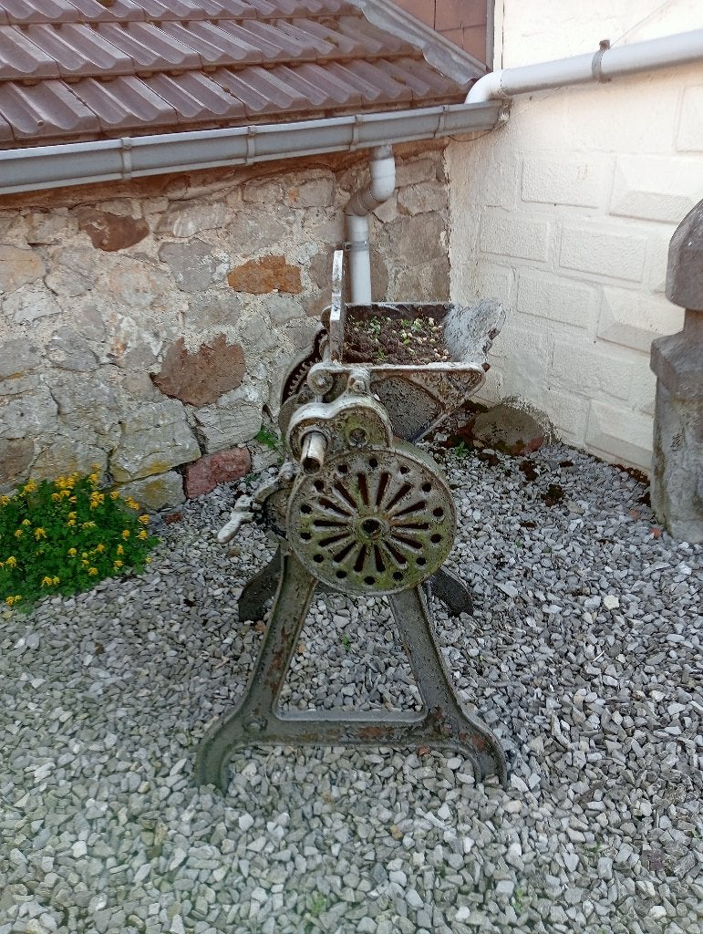 Matériel agricole, Ophalen, Weidebouw